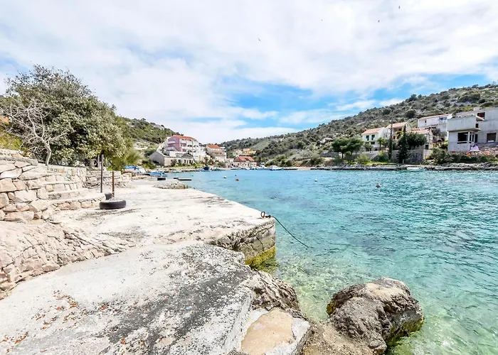 Seafront דירה Ražanj